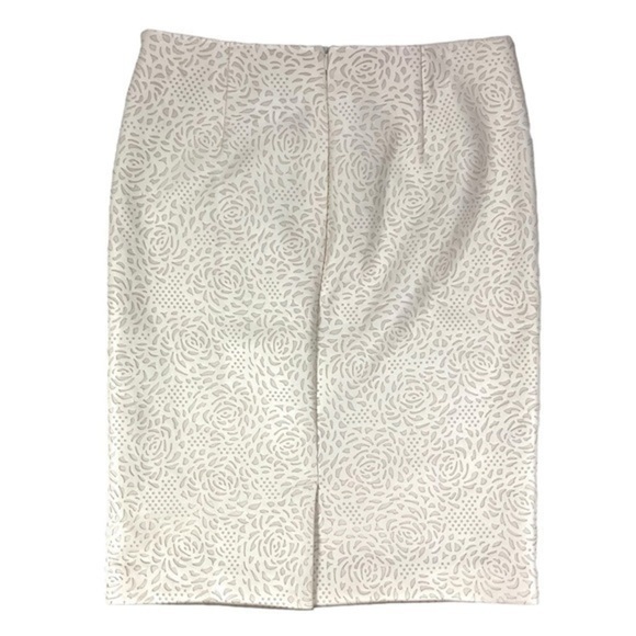 Catherine Malandrino Skirt Womens 8 Ivory White 3D Floral Laser Cut Pencil Midi - Picture 2 of 10